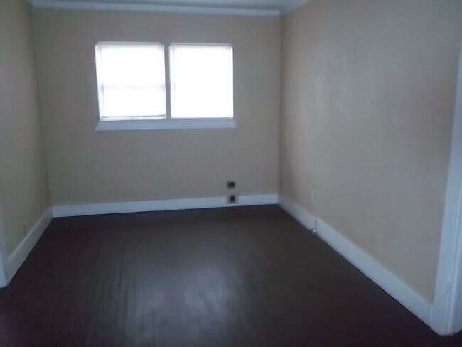 Foto del edificio - 905 N Hayes St