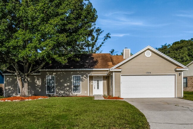 Building Photo - 1384 Rose Hill Dr E