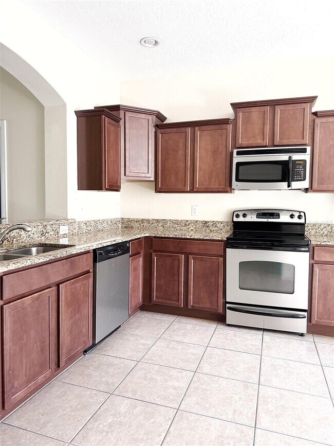 Building Photo - 4152 Shadetree Ln