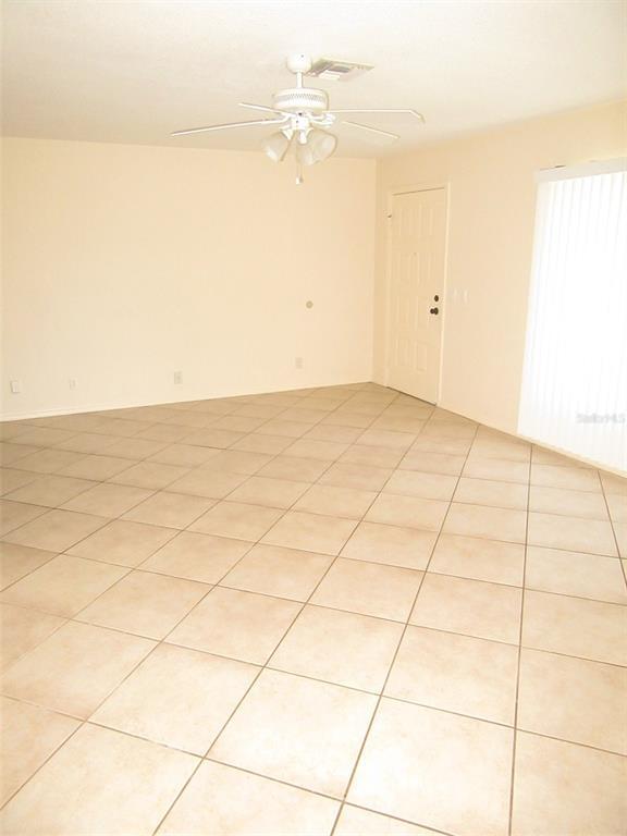 Foto del edificio - 2489 Mockingbird St