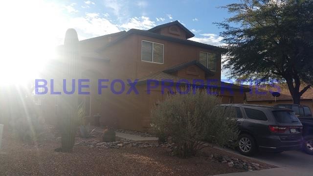 Foto principal - 7845 S Wild Primrose Ave