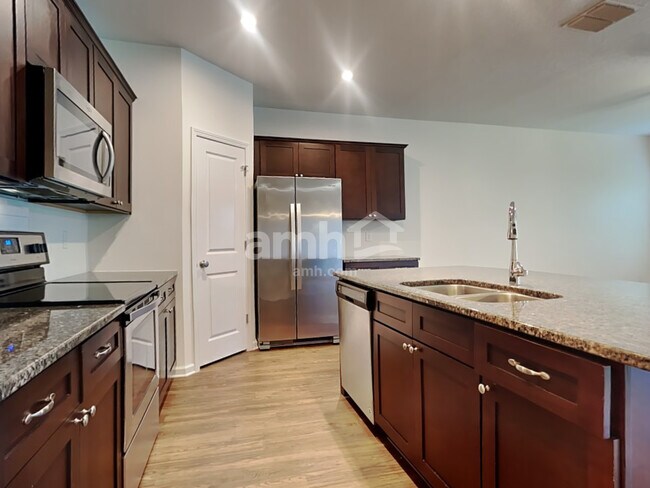 Building Photo - 8193 Golden Bamboo Drive