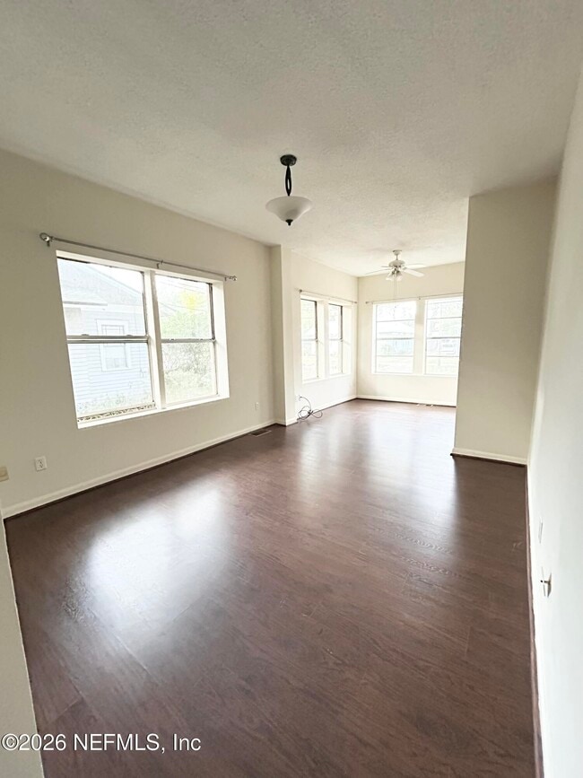 Foto del edificio - 2788 Forbes St