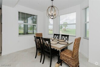 Building Photo - 5807 Double Eagle Cir