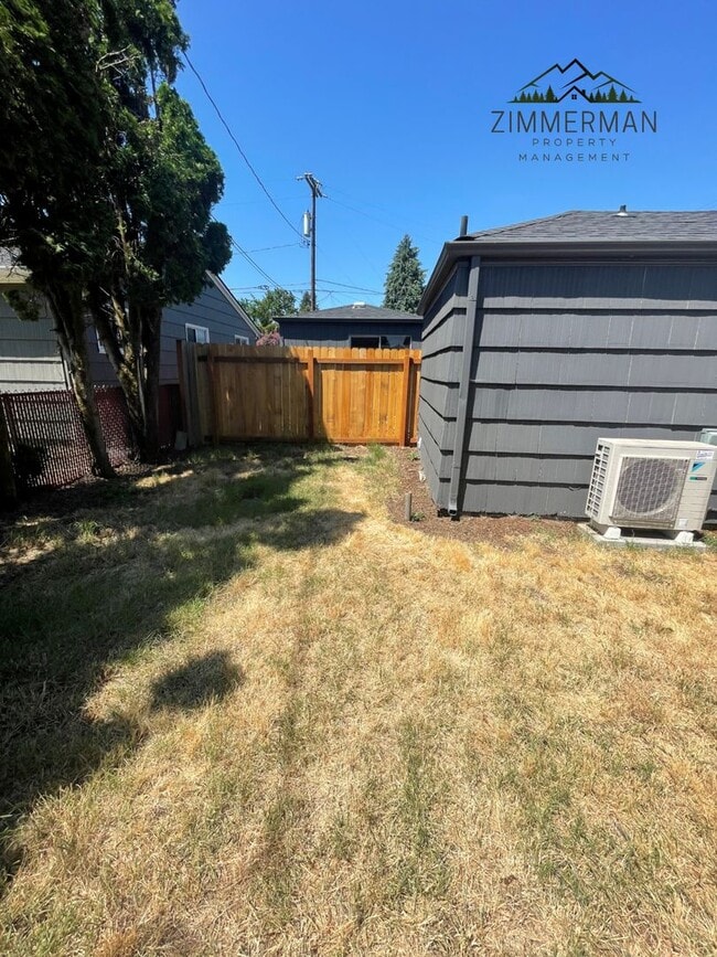 Building Photo - 611 Centennial Blvd