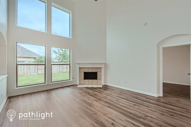 Foto del edificio - 9018 Springcroft Ct, Tomball, TX, 77375