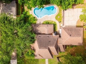 Building Photo - 5502 Graystone Ln