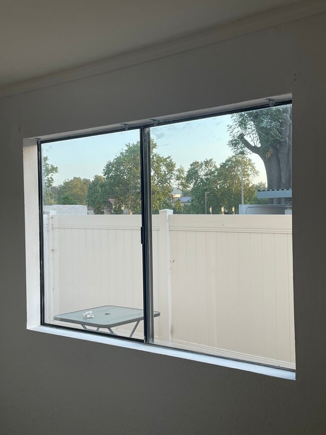 Master bedroom window - 12616 Lakeshore Dr