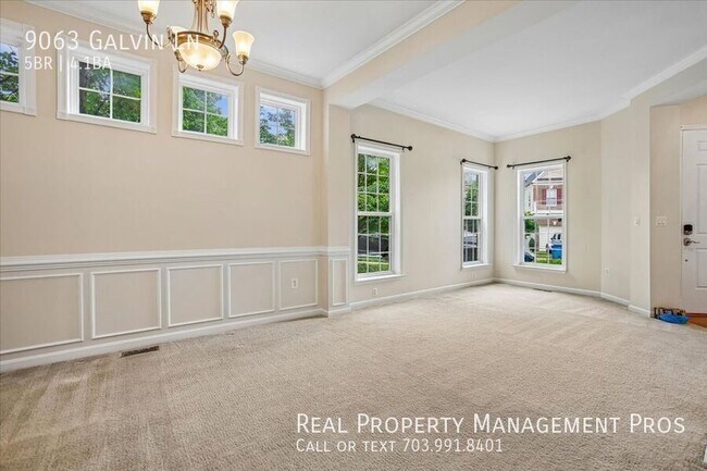 Foto del edificio - 9063 Galvin Ln