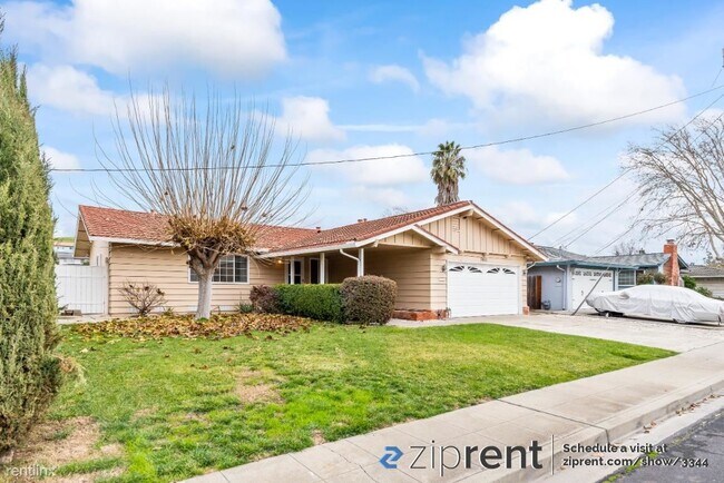 Building Photo - 3 br, 2 bath House - 7411 Newcastle Ln, Du...
