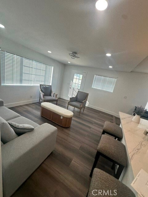 Foto del edificio - 5100 E 60th Pl