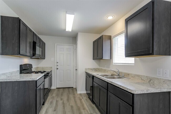 Building Photo - 25759 Hazy Elm Ln