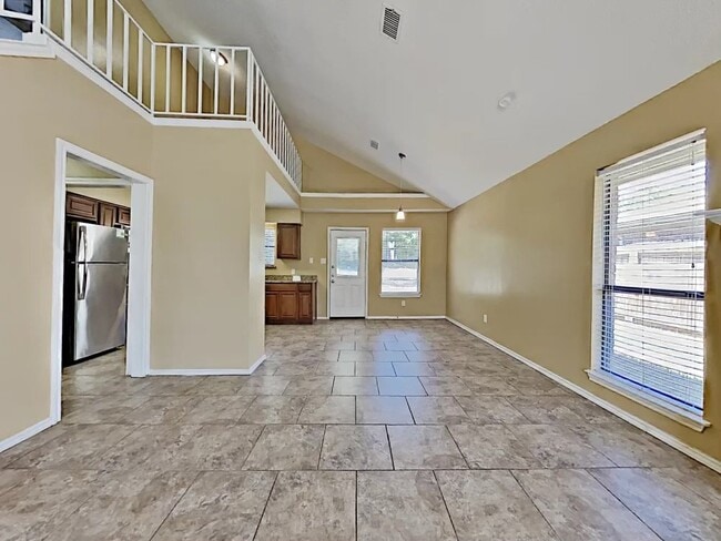 Foto del edificio - 6625 Basswood Dr