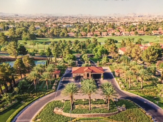 Building Photo - 5072 Southern Hills Ln
