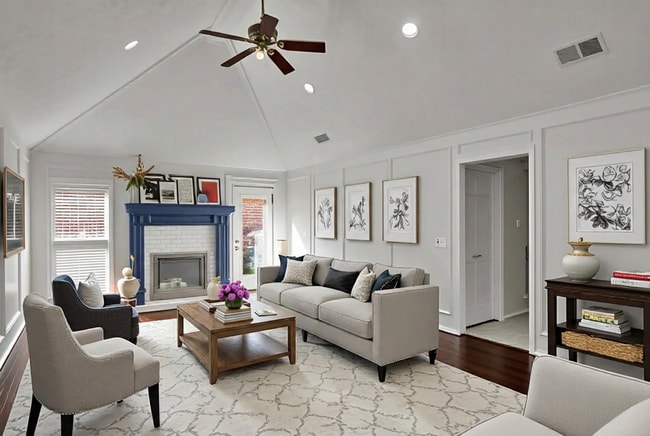 Building Photo - 6537 Patricia Ave