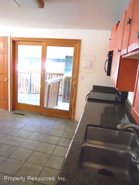 Building Photo - 3 br, 2.5 bath House - 3690 Aspen Ct