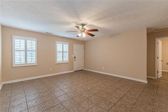 Foto del edificio - 2/1 Cottage home in Forsyth Co near Lake L...