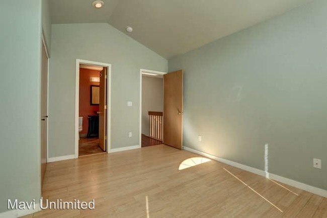 Foto del edificio - 632 Ridgeview Dr