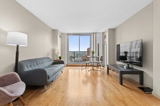 Building Photo - 8 Museum Way Building Photo - 8 Museum Way