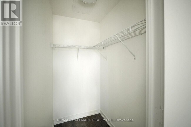 Photo du bâtiment - 1 Grandview Ave