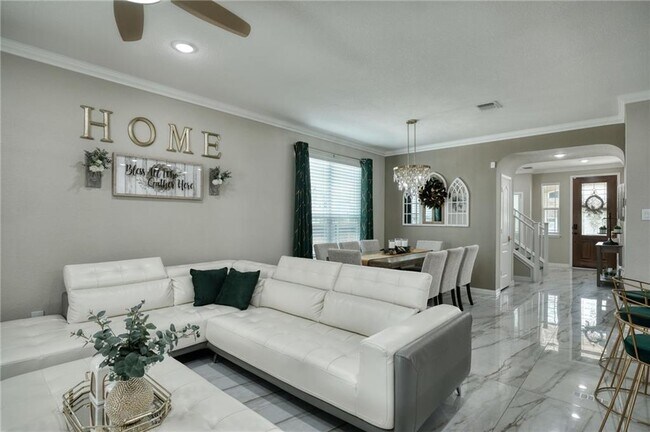 Foto del edificio - 221 Asher Blue Dr