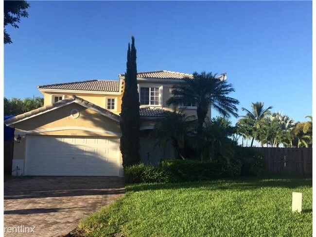 Building Photo - 15451 SW 138th Ter
