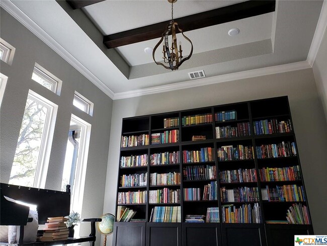 Foto del edificio - 8390 Spring Creek Loop