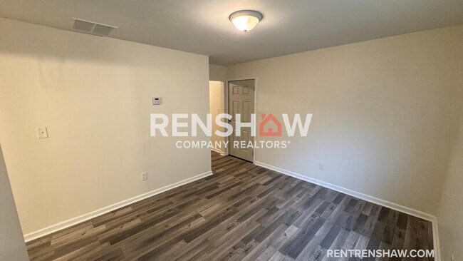 Building Photo - 288 Leath St