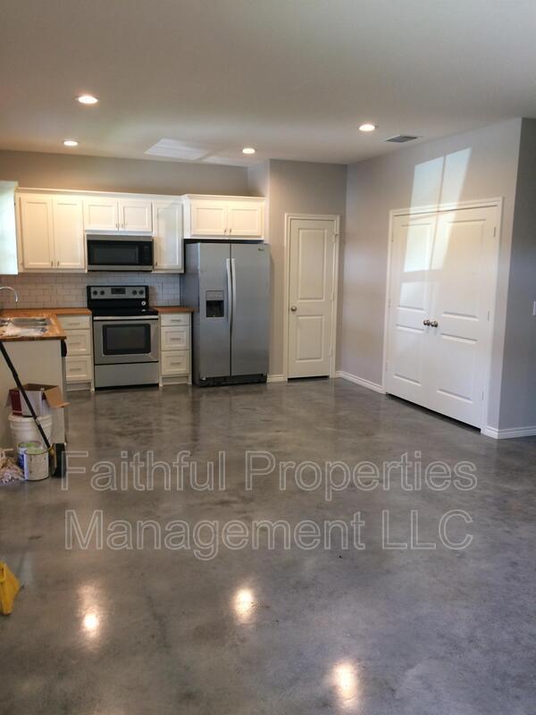 Foto del edificio - 14203 County Rd 452