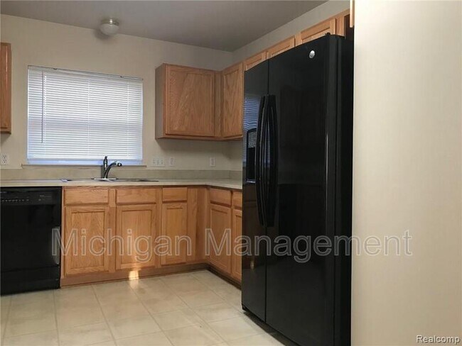 Building Photo - 3107 Promenade Cir