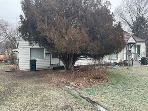 Building Photo - 1207 M Ave