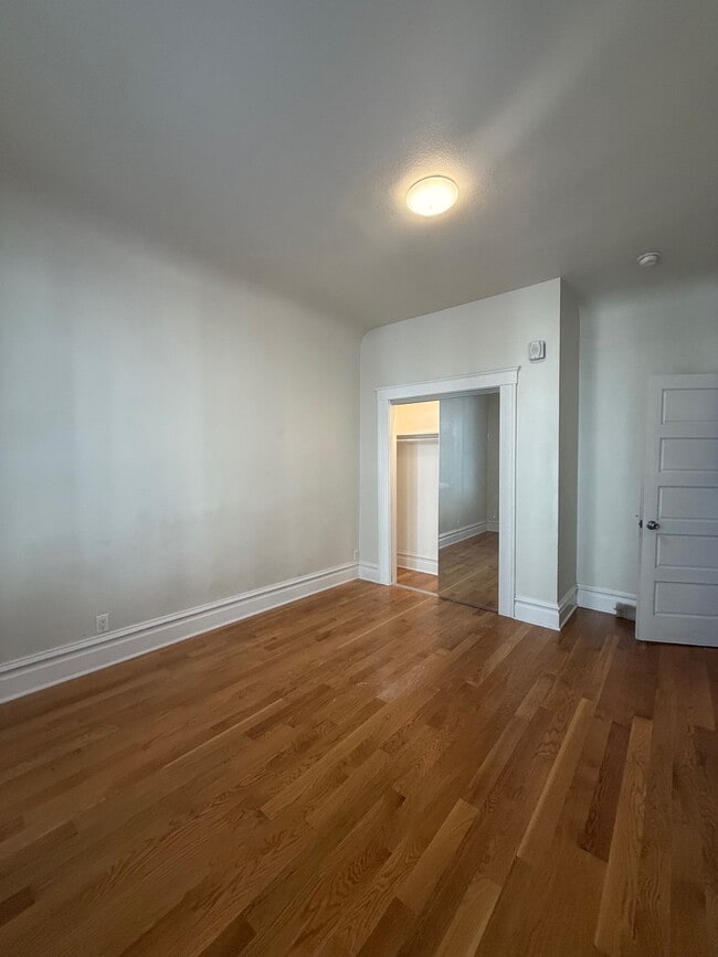 Building Photo - 646 Natoma St