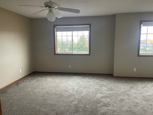 Building Photo - 17389 Glacier Wy