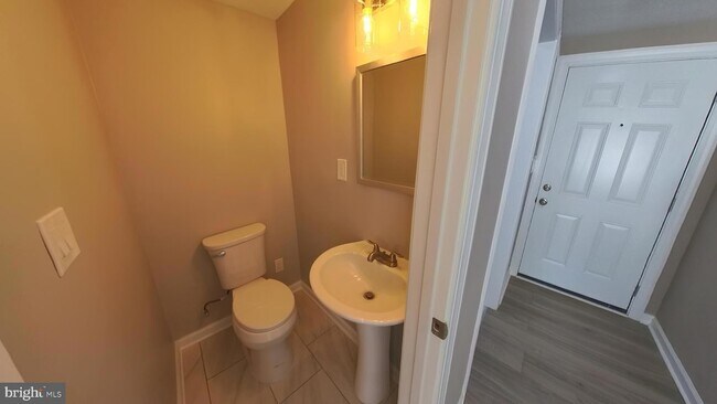 Foto del edificio - 2050 Nike Dr