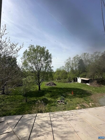 Building Photo - 4633 Garth Rd