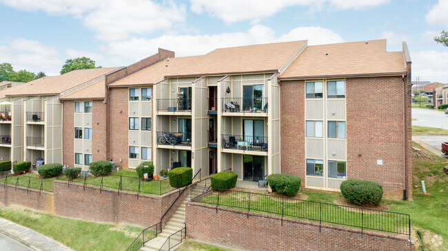 Building Photo - Boulder Creek