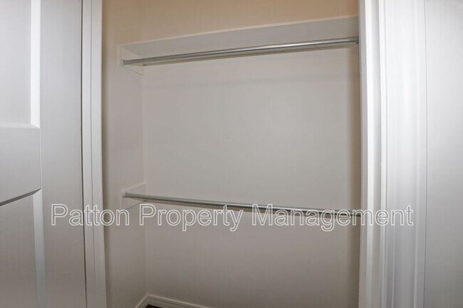 Foto del edificio - 13771 Periwinkle Dr