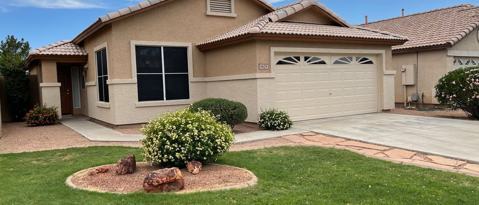 Foto del edificio - 8629 W Laurel Ln