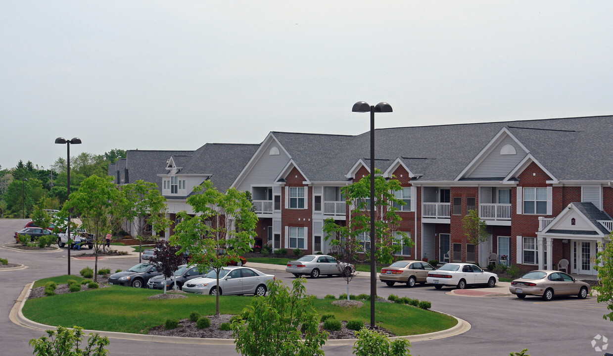 Foto del edificio - Myers Commons Apartments Senior 62+