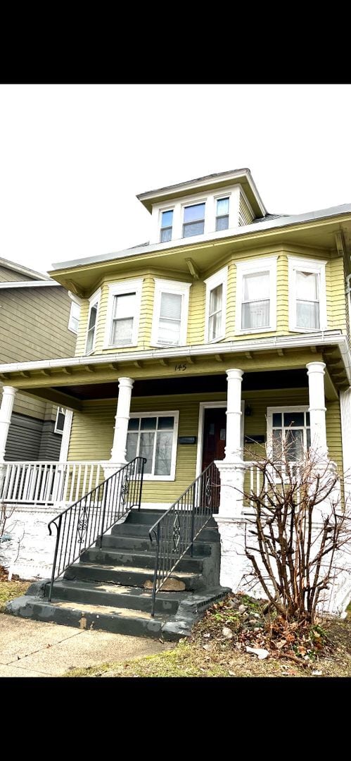 Building Photo - 145 Parkside Ave