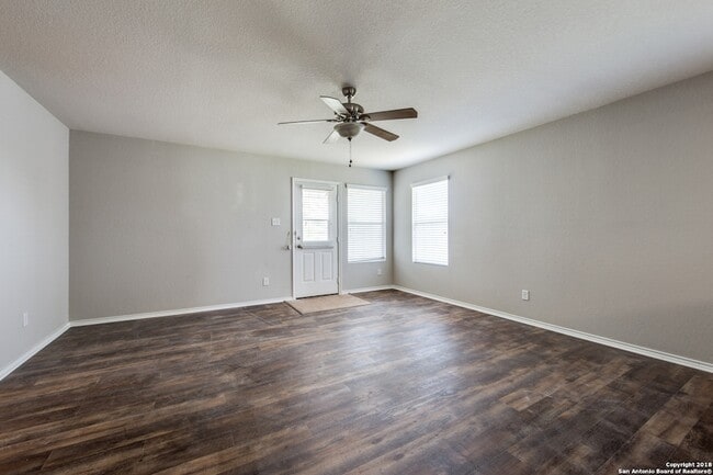 Building Photo - 308 Lonestar Gait