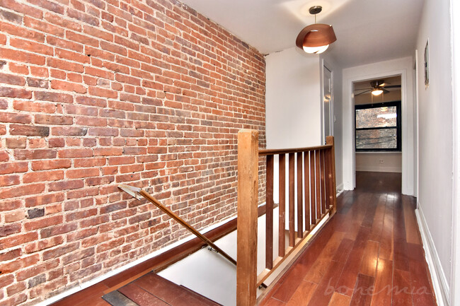 Building Photo - 532 W 175th St