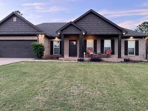 Building Photo - 62 Mulder Cove Ln