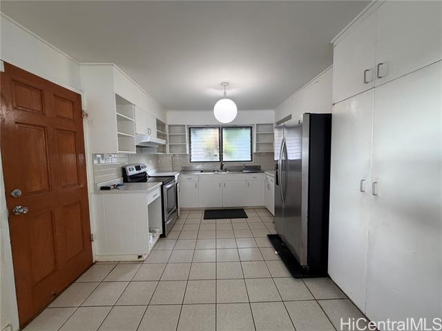 Building Photo - 167 Puiwa Rd