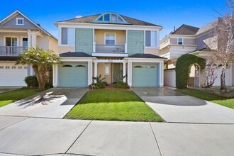 Building Photo - 7246 Rockridge Dr