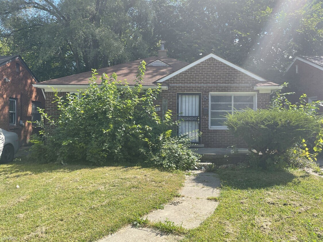 Primary Photo - 2 br, 1 bath House - 11666 Stahelin Avenue