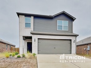 Building Photo - 921 Mallorie Ln Building Photo - 921 Mallorie Ln