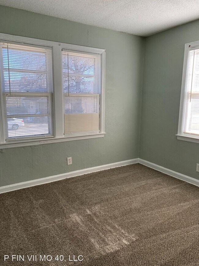 Building Photo - 2 br, 1.5 bath House - 3328 Kensington Ave