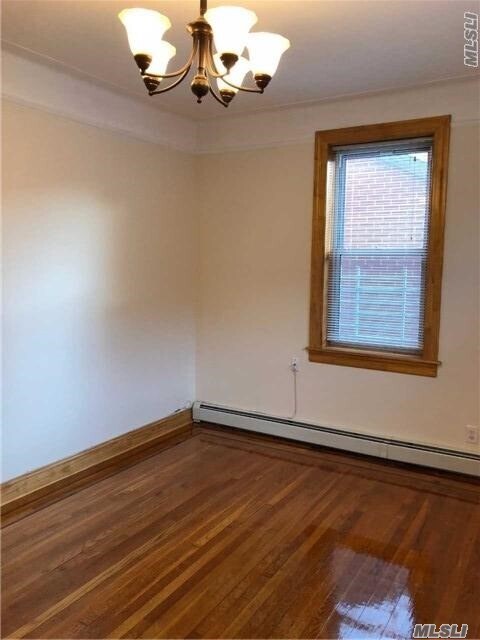 Foto del edificio - 42-10 23rd Ave