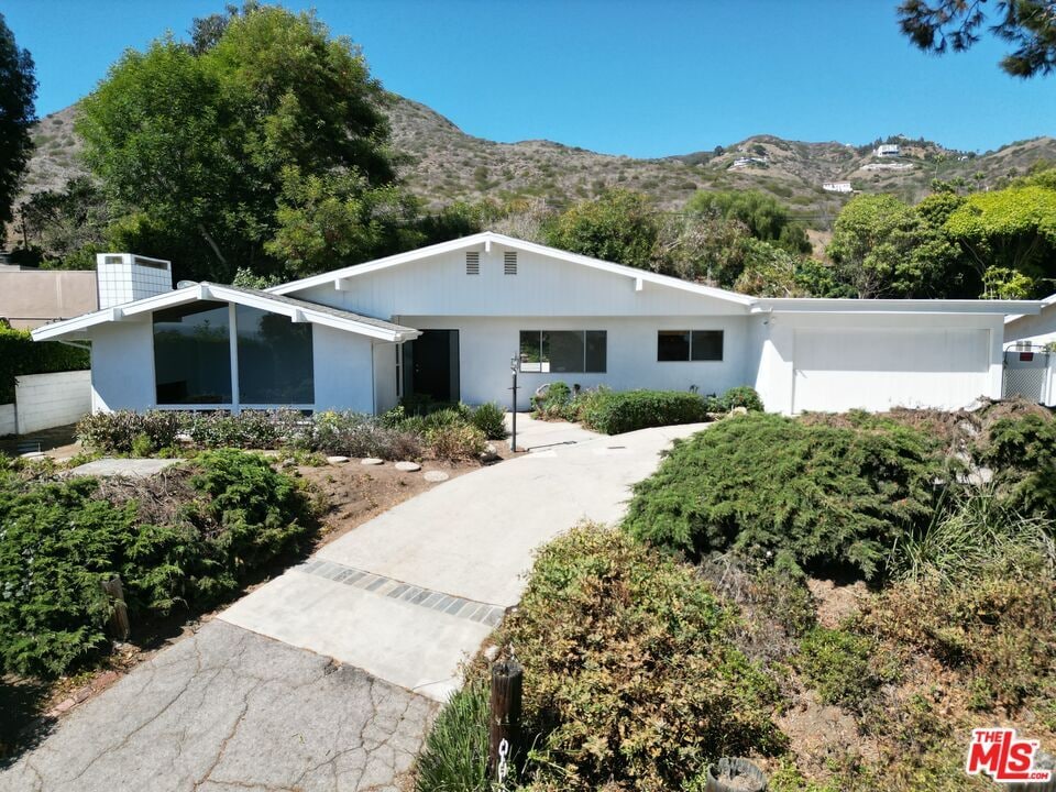 Foto principal - 31617 Broad Beach Rd